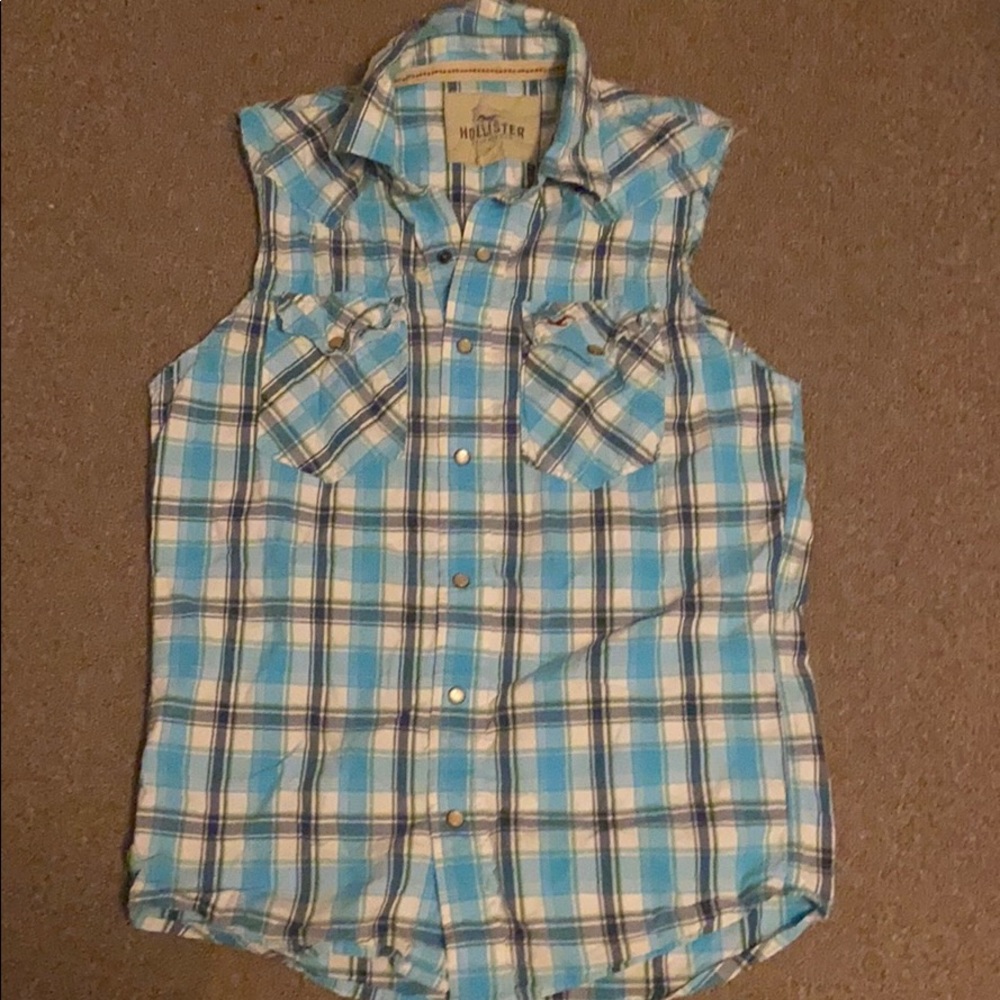 Sleeveless button down